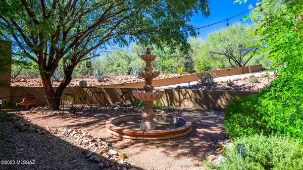 Tubac, AZ 85646,5 Santa Cruz Court