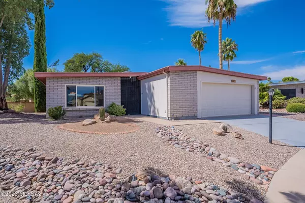 1363 N Rio Santa Cruz, Green Valley, AZ 85614