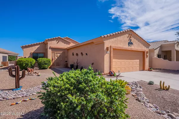 2375 S Via Anzavita, Green Valley, AZ 85614