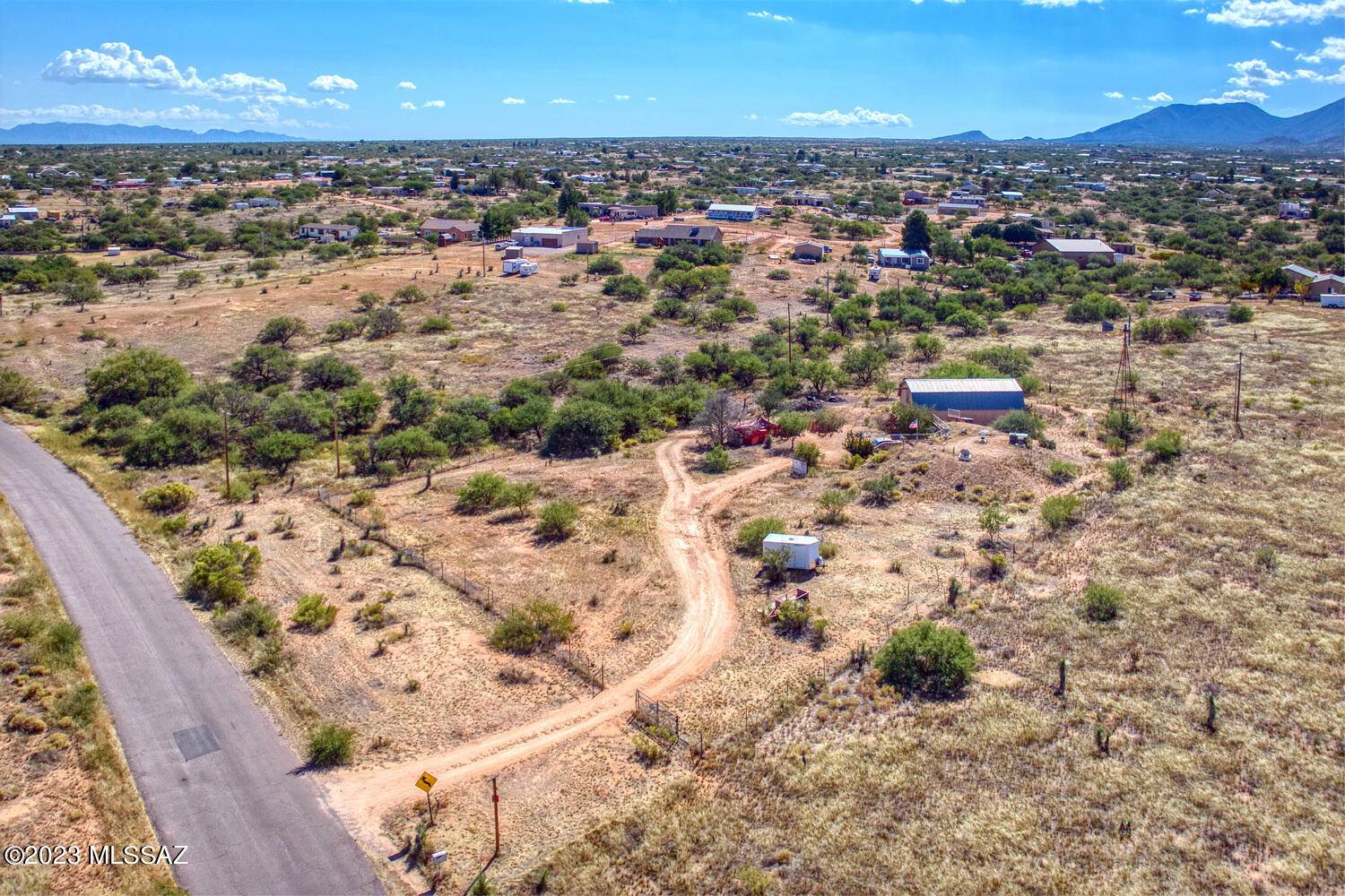 Benson, AZ 85602,3337 W Navajo Trail