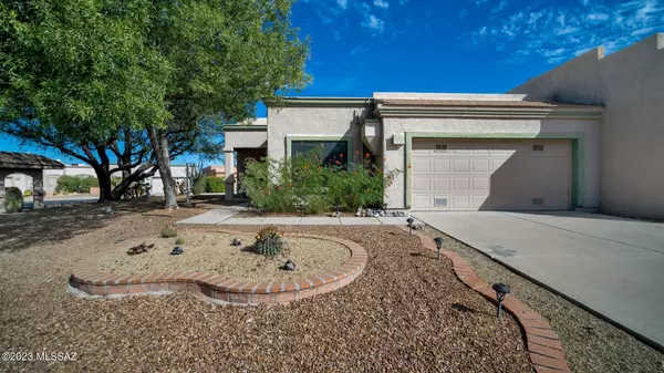 2331 S Orchard View DriveW, Green Valley, AZ 85614