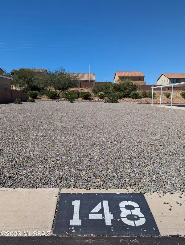 Benson, AZ 85602,1030 S Barrel Cactus Ridge #148