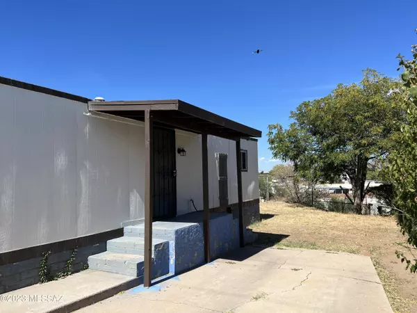 210 W First Street, Nogales, AZ 85621