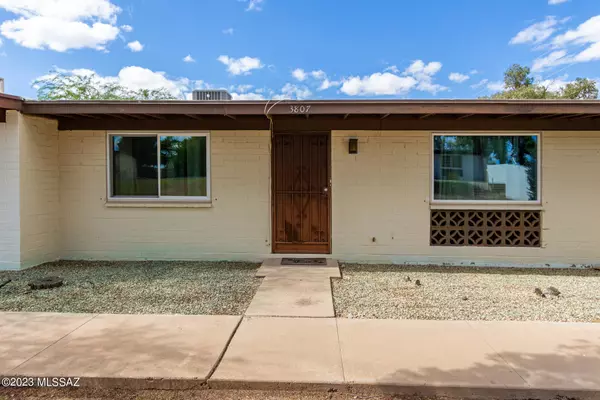 3807 S Palm Side Drive, Tucson, AZ 85730