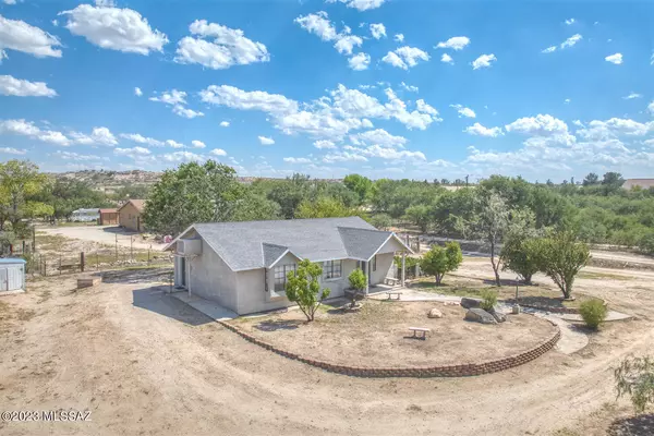 477 N Pomerene Road, Benson, AZ 85602