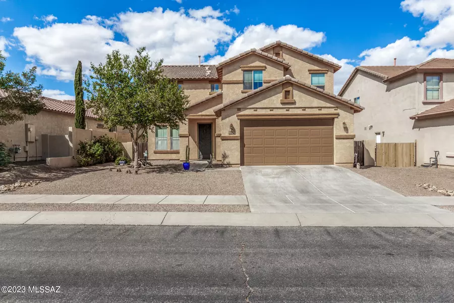 728 W Camino Curvitas, Sahuarita, AZ 85629