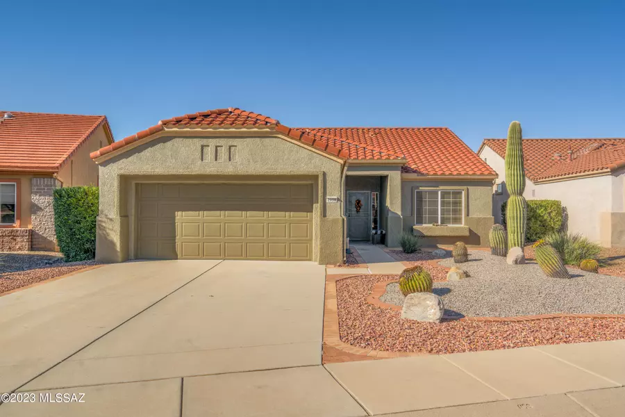 2338 E Montrose Canyon Drive, Oro Valley, AZ 85755