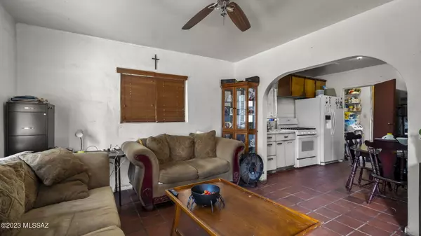 Nogales, AZ 85621,350 W Quarry Place