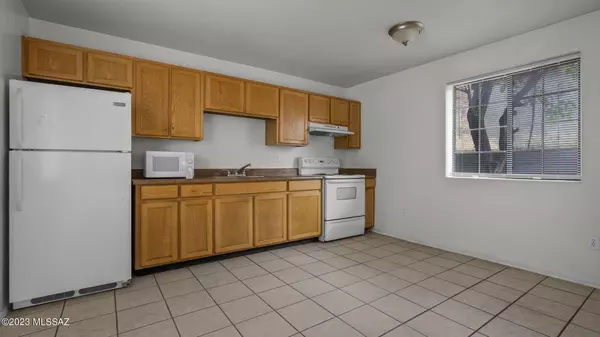 Nogales, AZ 85621,340 W Quarry Place