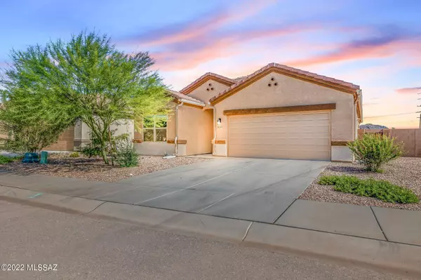 10302 N Crooked Peak Trail, Marana, AZ 85653