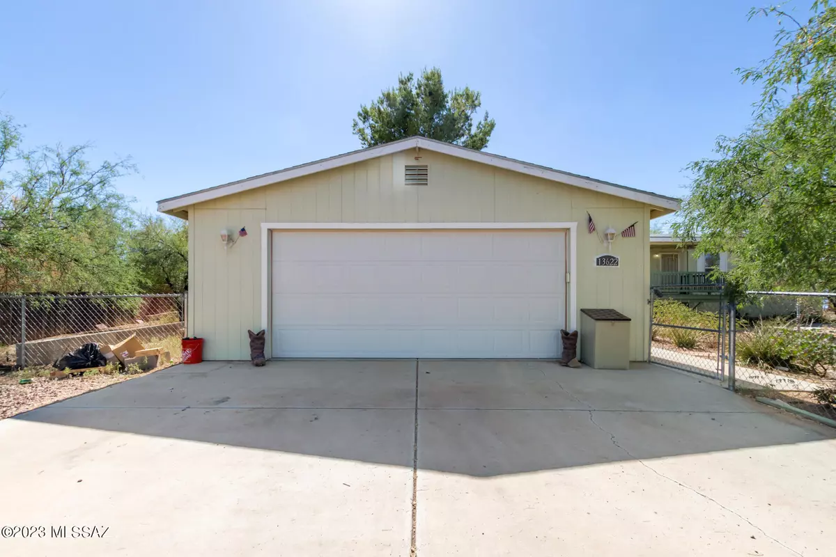 Vail, AZ 85641,13622 E Blue Cactus Lane