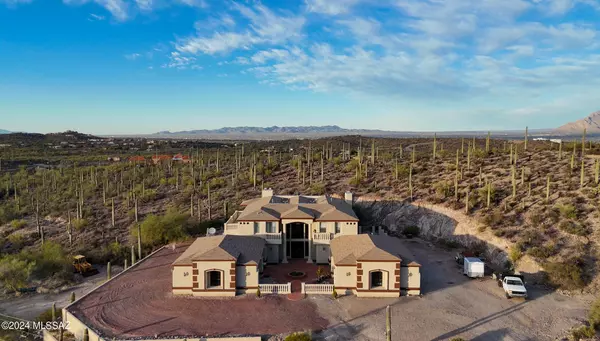 4202 W Anklam Road, Tucson, AZ 85745