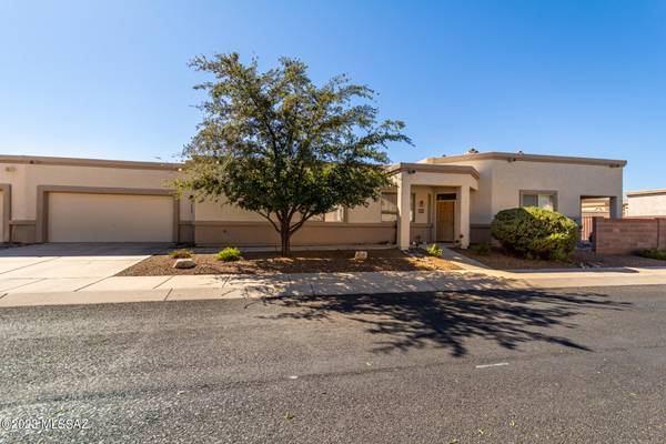 7432 E Maritime Drive,  Tucson,  AZ 85756