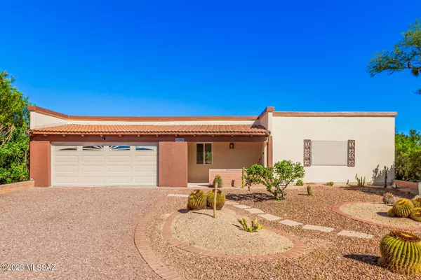 1590 N Paseo Maravilloso, Green Valley, AZ 85614