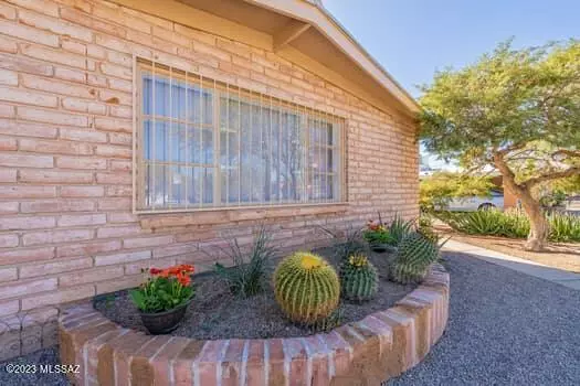 Tucson, AZ 85712,5350 E Fairmount Street