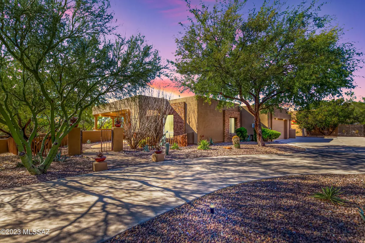 Oro Valley, AZ 85755,13851 N Bowcreek Springs Place