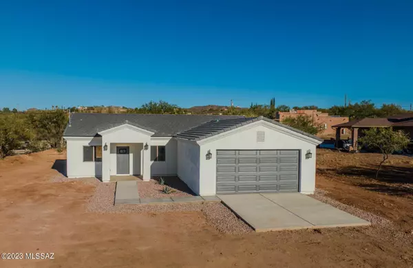 1183 Olla Court, Rio Rico, AZ 85648