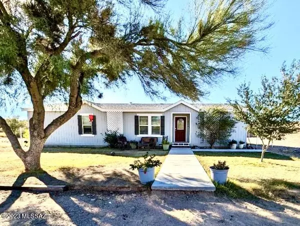 3365 W 14Th Street, Thatcher, AZ 85552