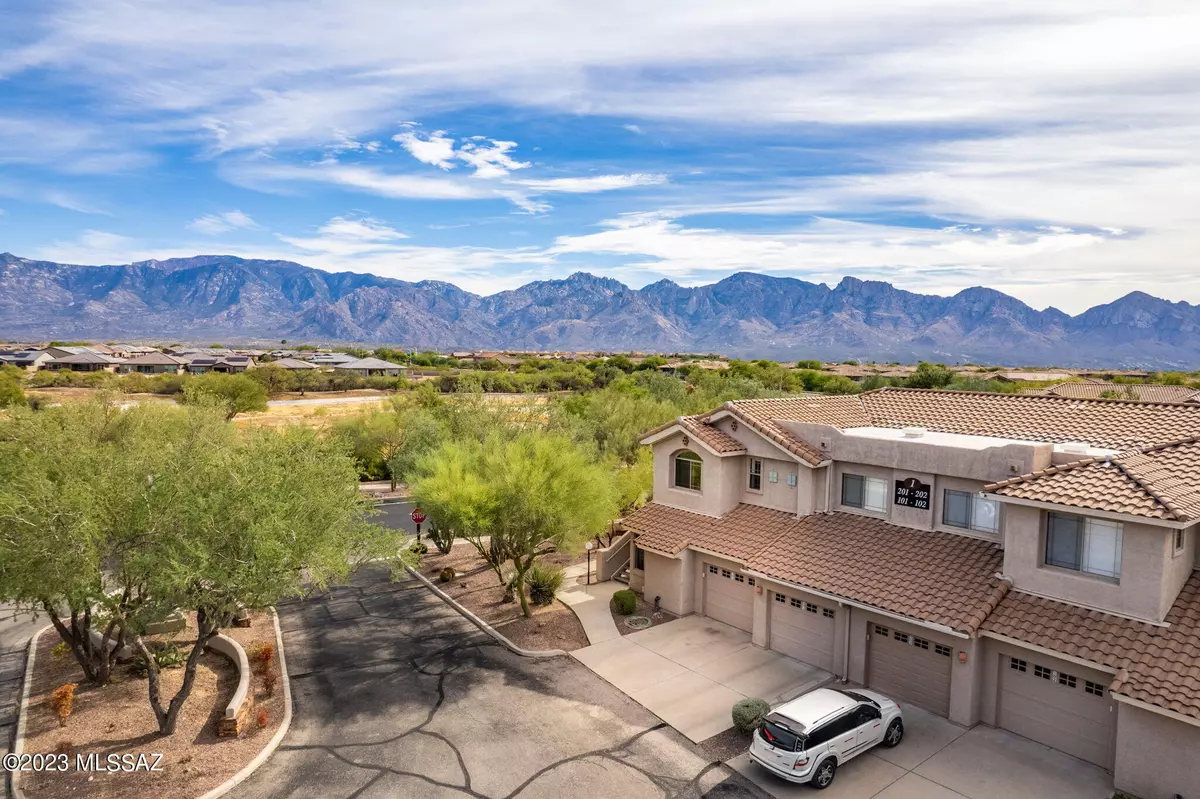 Oro Valley, AZ 85755,755 W Vistoso Highlands Drive #101