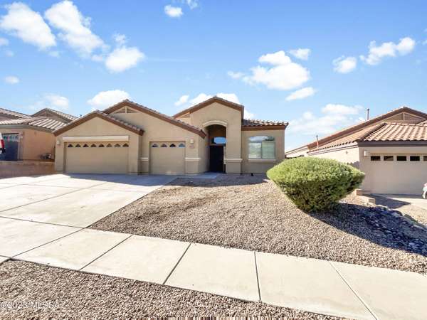 13646 E Aviara Place, Vail, AZ 85641