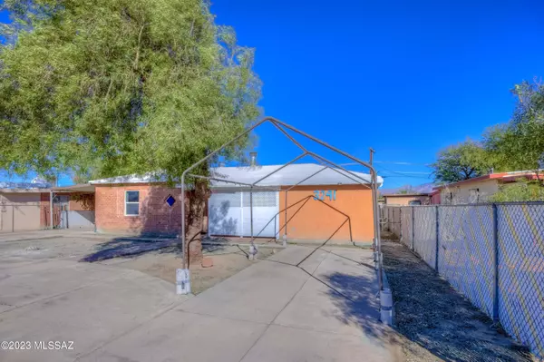 Tucson, AZ 85713,3241 E 30Th Street