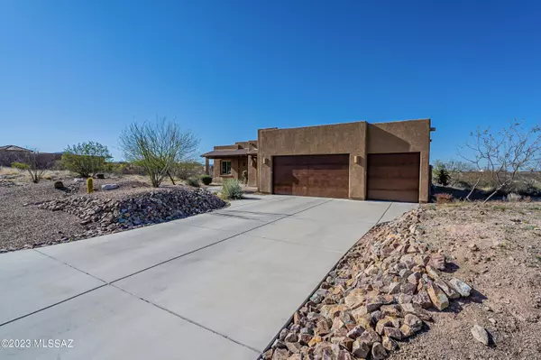 Vail, AZ 85641,14352 E Willow Goldfinch Court