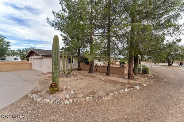 Sahuarita, AZ 85629,1210 W Eldora Place