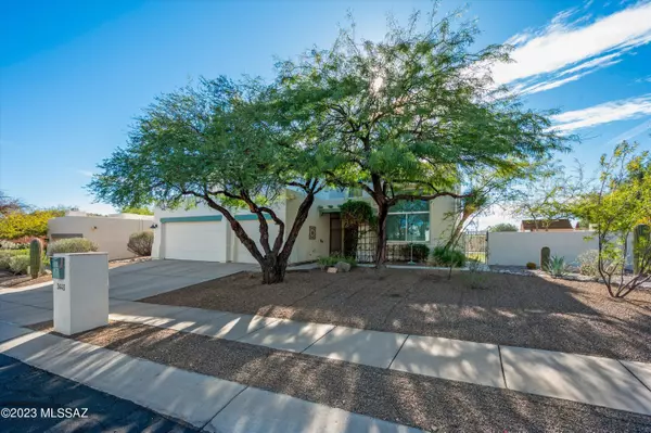 3445 W Foxes Den Drive,  Tucson,  AZ 85745