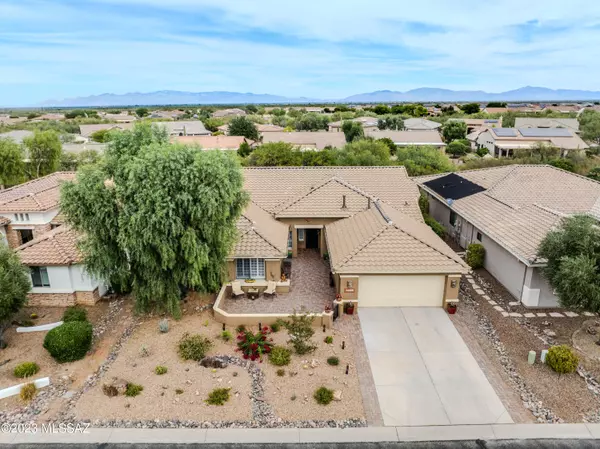 2011 E Orchid Lane, Green Valley, AZ 85614