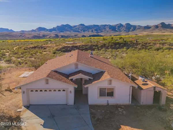 1624 Canta Court, Rio Rico, AZ 85648