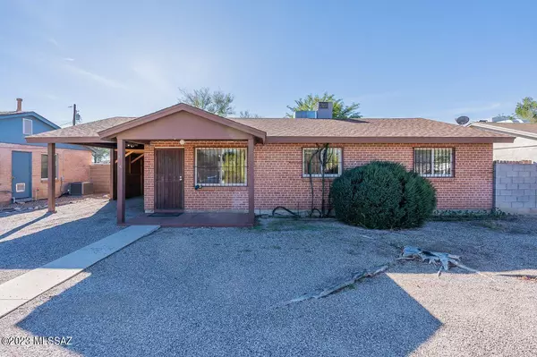 Tucson, AZ 85719,914 E Weymouth Street