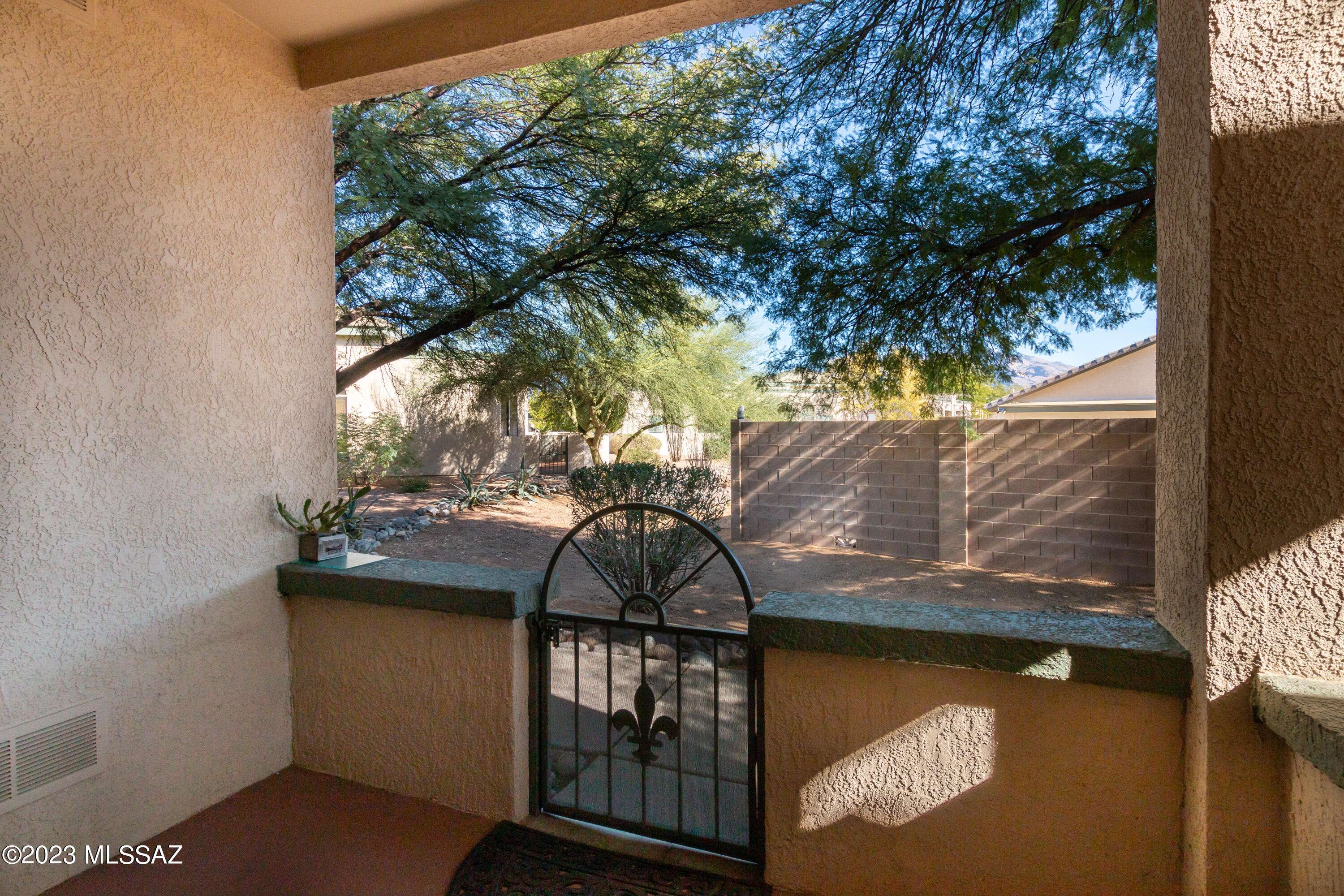 Tucson, AZ 85741,2405 W Via Di Silvio