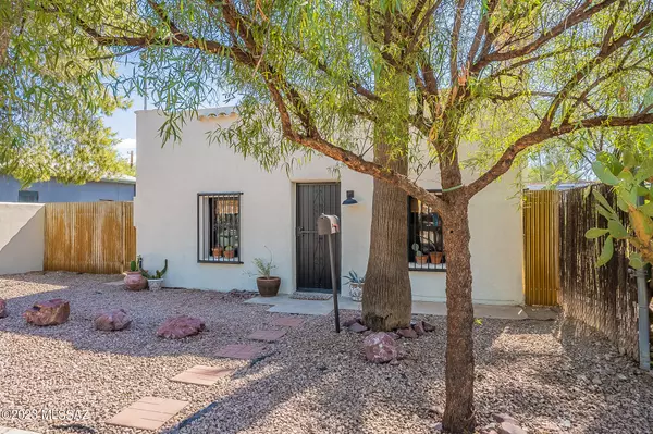 409 W Rosales Street, Tucson, AZ 85701