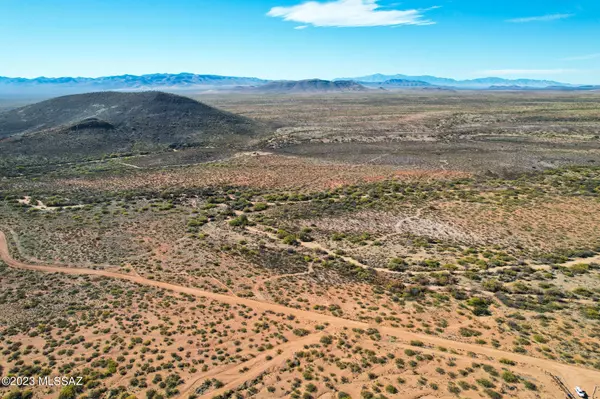 Elfrida, AZ 85610,Tbd 36 ac N Saddlebag Trail #42