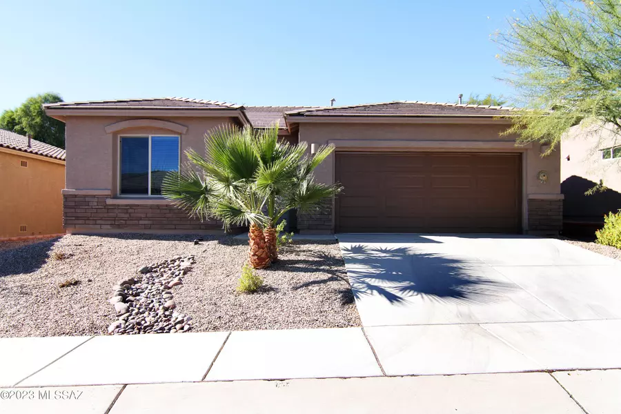 5514 S Guthrie Peak Drive, Green Valley, AZ 85622