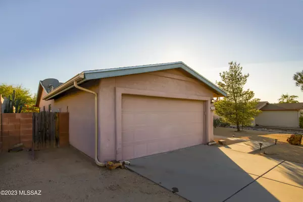 Tucson, AZ 85742,4663 W Daphne Lane