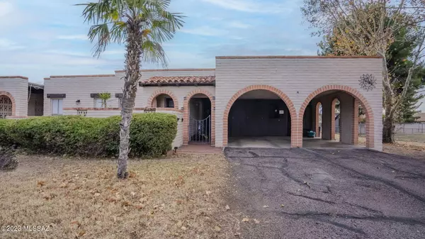 1183 Zircon Court,  Rio Rico,  AZ 85648