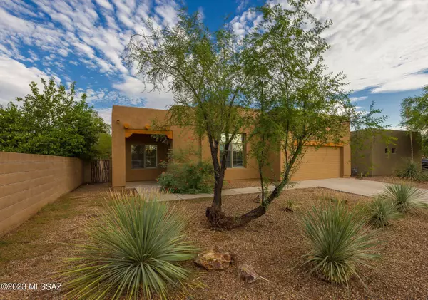 Tucson, AZ 85743,7479 W Dancing Rabbit Court