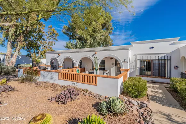 445 S Paseo Pena  #B, Green Valley, AZ 85614