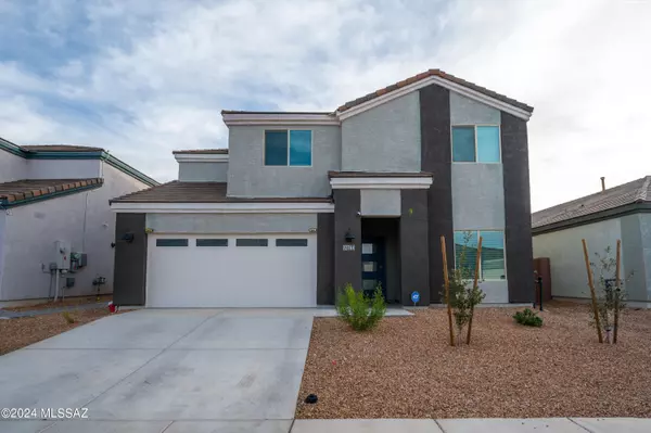 12744 E Russo Drive, Vail, AZ 85641