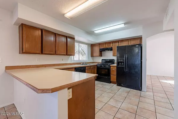 Tucson, AZ 85741,4730 W Latchstring Court