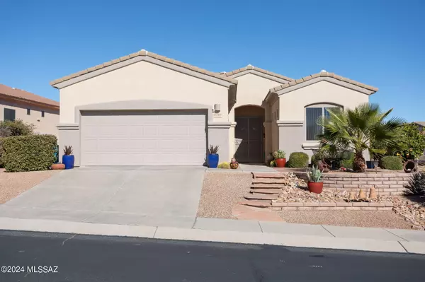 2320 W Calle Cacillo, Green Valley, AZ 85622