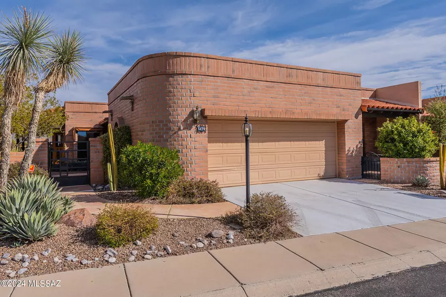 5470 N Via Velazquez, Tucson, AZ 85750