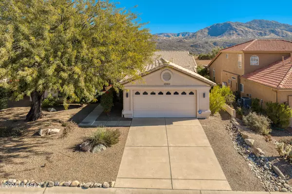 Saddlebrooke, AZ 85739,35909 S Mesa Ridge Drive