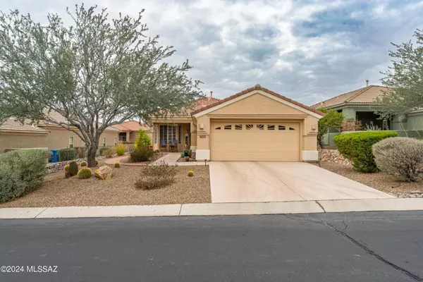 13505 N Holly Grape Drive, Marana, AZ 85658