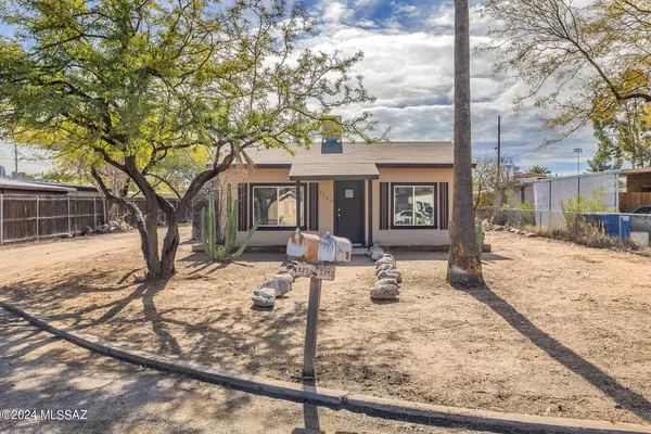 3232 E Towner Street, Tucson, AZ 85716