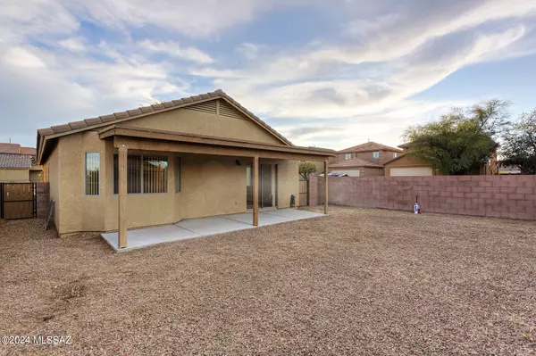 Green Valley, AZ 85614,556 W Dawn Blossom Drive