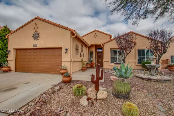 1079 San Tropez Court, Rio Rico, AZ 85648