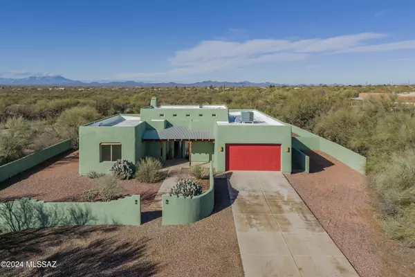 8224 W Millipede Place, Tucson, AZ 85735