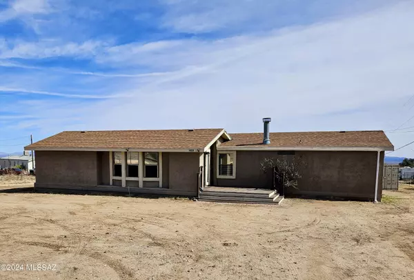 7981 S Vato Lane, Hereford, AZ 85615